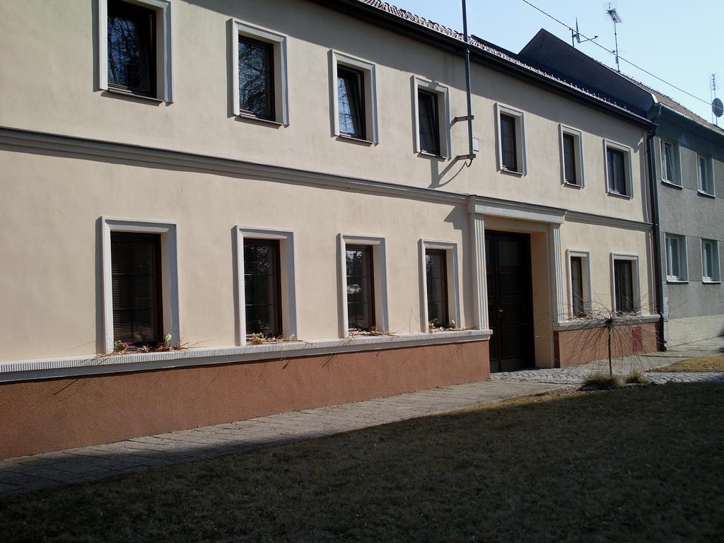 La Ferme De Sissi Apartment Smrzice Ngoại thất bức ảnh